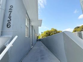 Lux Grove Villa 3