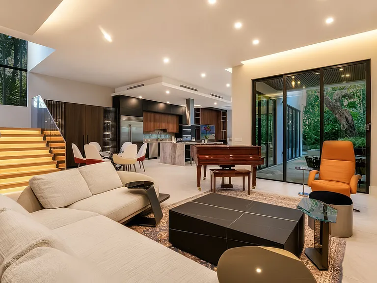 Lux Grove Villa photo 14