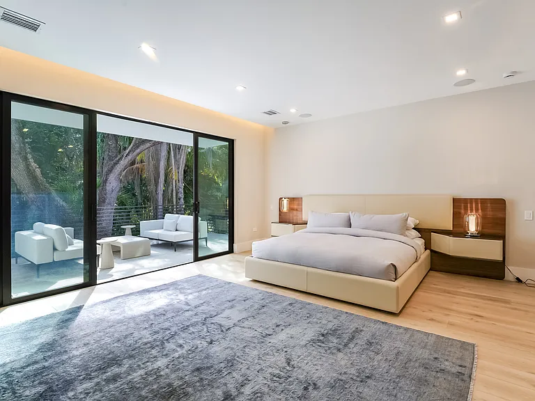 Lux Grove Villa photo 37