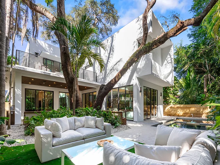 Lux Grove Villa photo 43