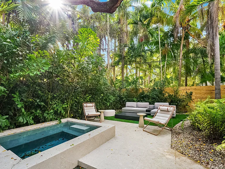 Lux Grove Villa photo 47