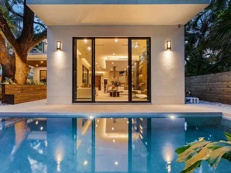 Lux Grove Villa photo 51