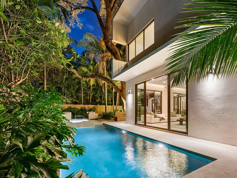 Lux Grove Villa photo 57